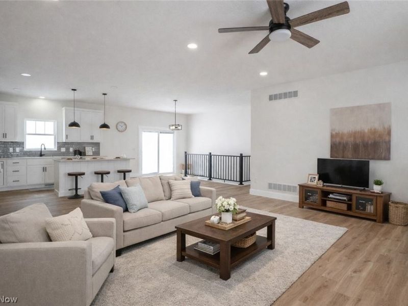 8421 Wadsworth Road, Wadsworth, OH 44281 Photo 4