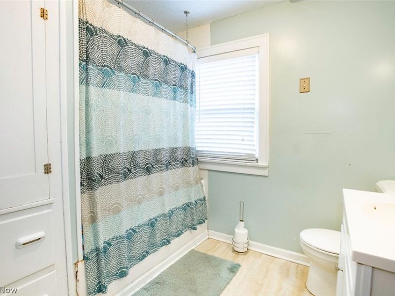 652 Parkway Boulevard, Norton, OH 44203 Photo 27