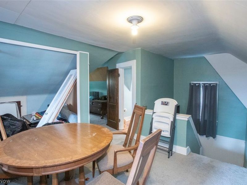 652 Parkway Boulevard, Norton, OH 44203 Photo 32