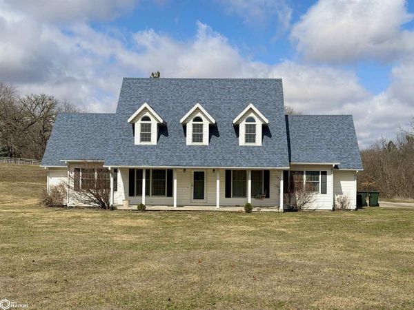 411 W Lincoln Street, Monroe, IA 50170