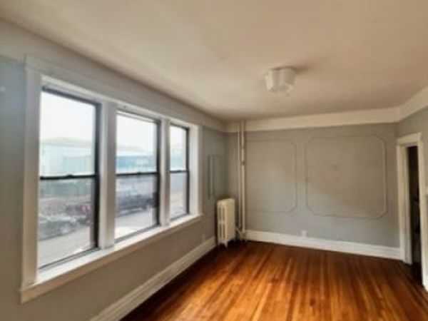 7111 Palisade Ave, North Bergen, NJ 07047