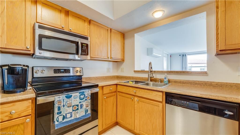 6549 Duquesne Dr, Fort Myers, FL 33919 Photo