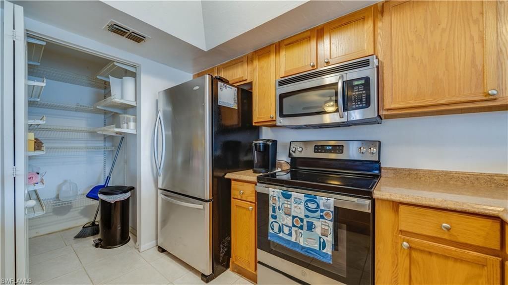 6549 Duquesne Dr, Fort Myers, FL 33919 Photo