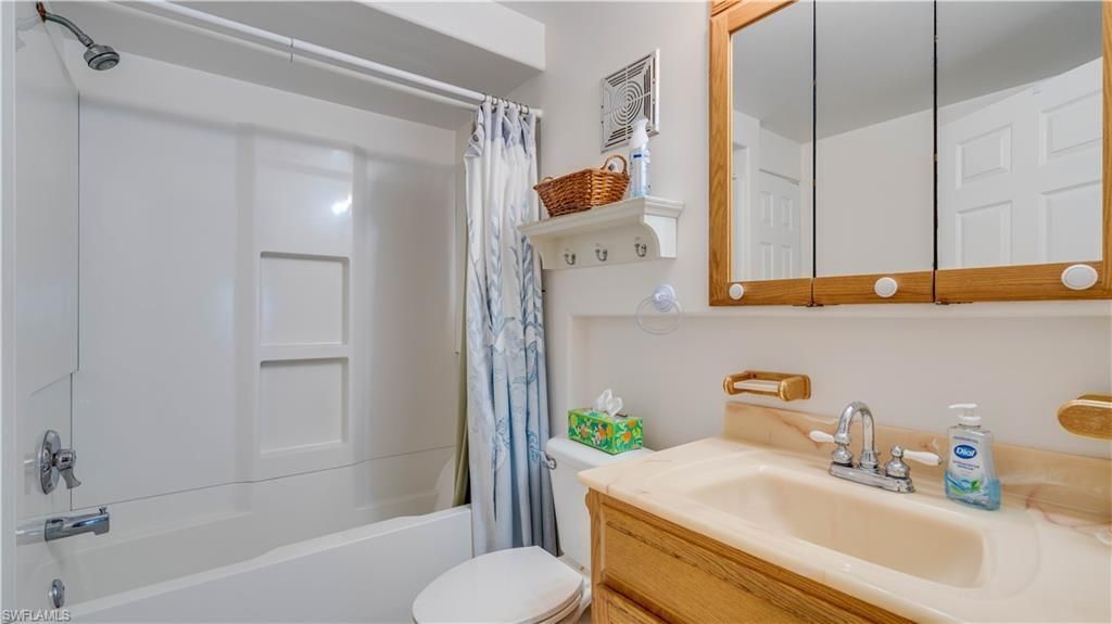 6549 Duquesne Dr, Fort Myers, FL 33919 Photo