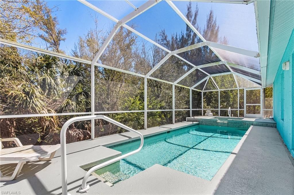 3852 Stabile Rd , Saint James City, FL 33956 Photo