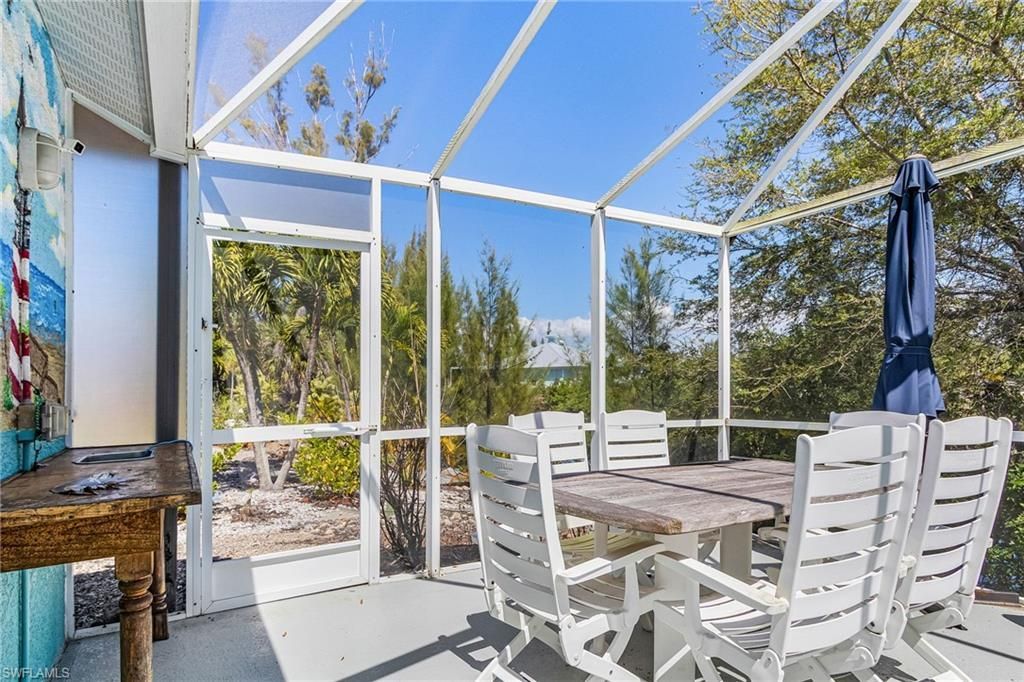 3852 Stabile Rd , Saint James City, FL 33956 Photo