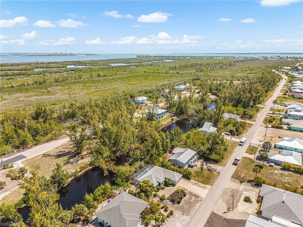 3852 Stabile Rd , Saint James City, FL 33956 Photo