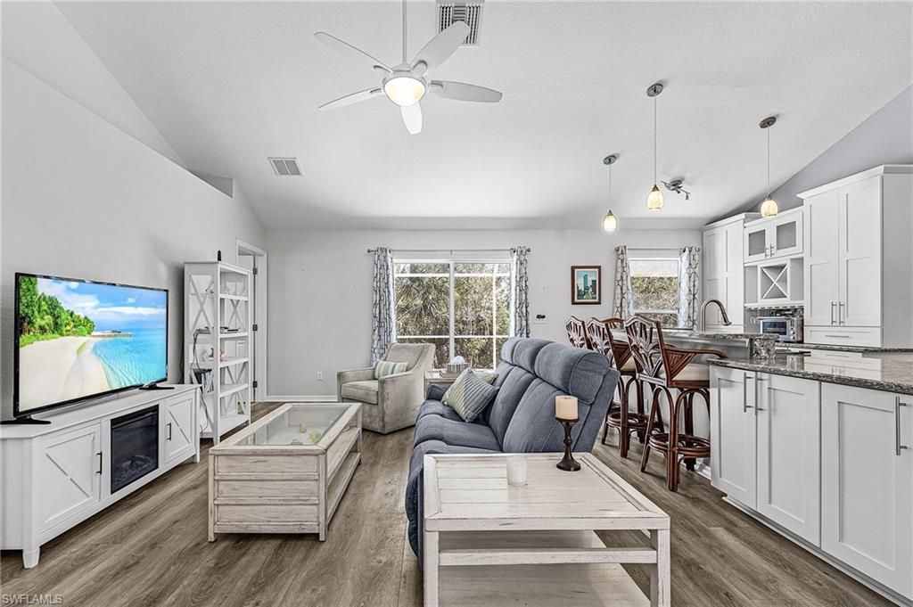 3852 Stabile Rd , Saint James City, FL 33956 Photo