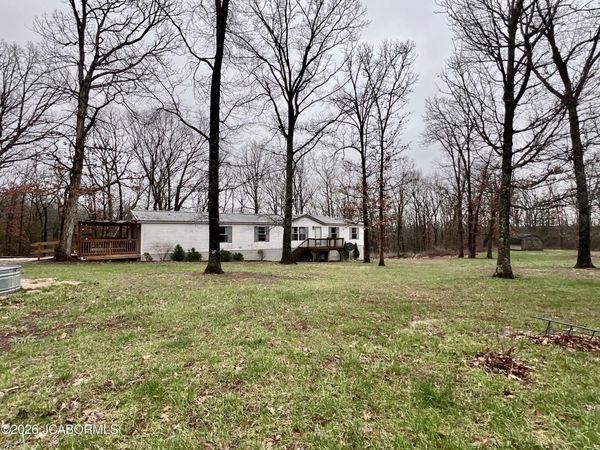 118 CHAMBERS TRAIL, Chamois, MO 65024