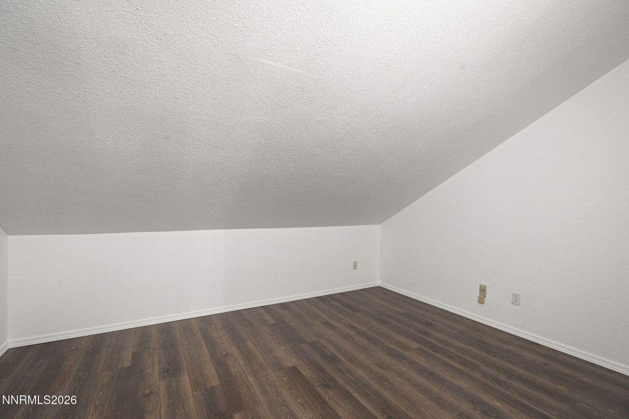 16911 Mt Rose Highway, Reno, NV 89511 Photo