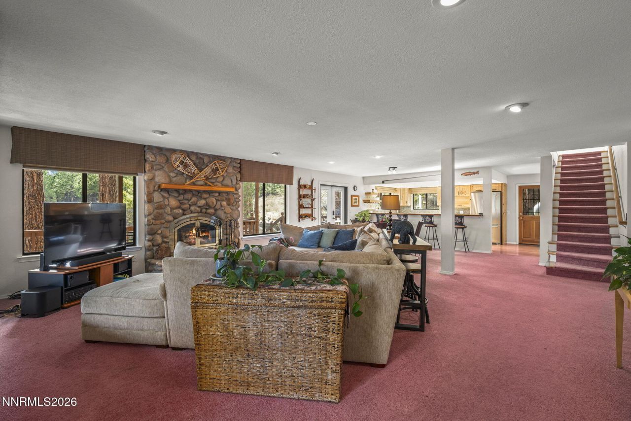 16911 Mt Rose Highway, Reno, NV 89511 Photo