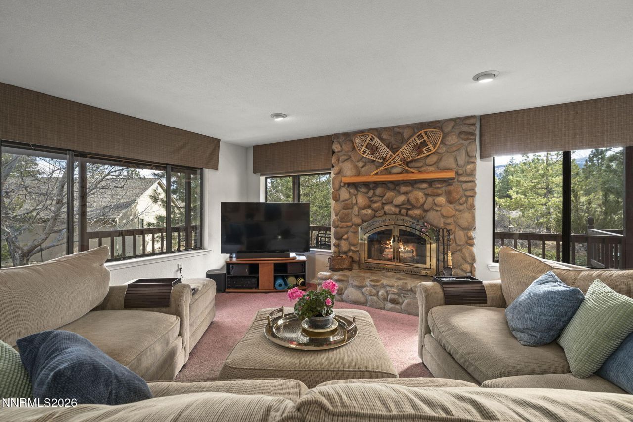 16911 Mt Rose Highway, Reno, NV 89511 Photo