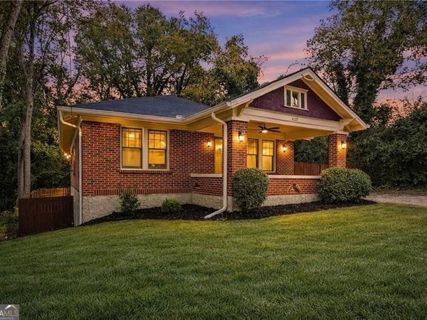 829 Rose Circle SW, Atlanta, GA 30310