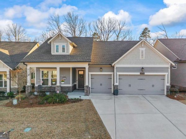 7076 Cottage Grove Drive, Flowery Branch, GA 30542