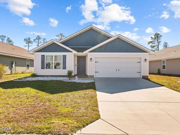 152 Merrion Road , Southport, FL 32409