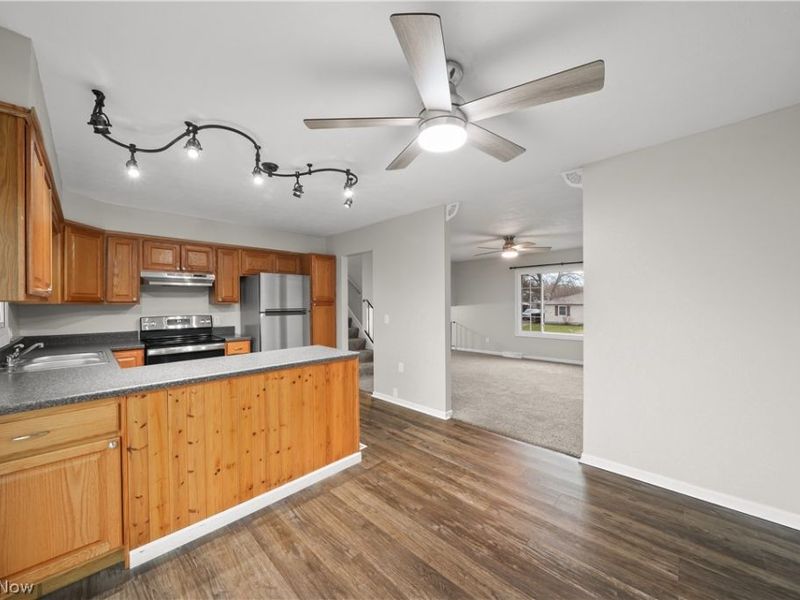 9870 Short Drive, Windham, OH 44288 Photo 12