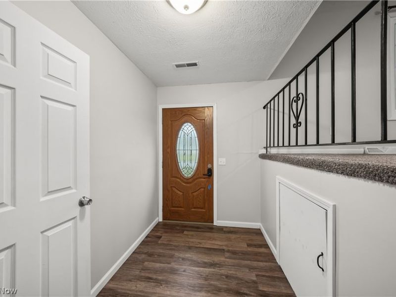 9870 Short Drive, Windham, OH 44288 Photo 7