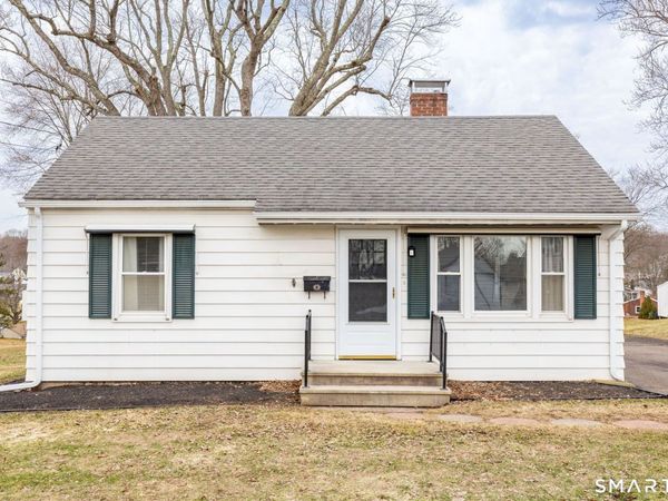 80 West, Windsor Locks, CT 06096