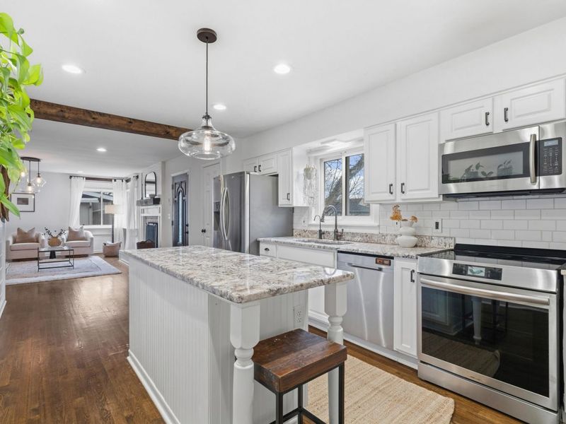 2390 Zollinger Road, Upper Arlington, OH 43221 Photo 21