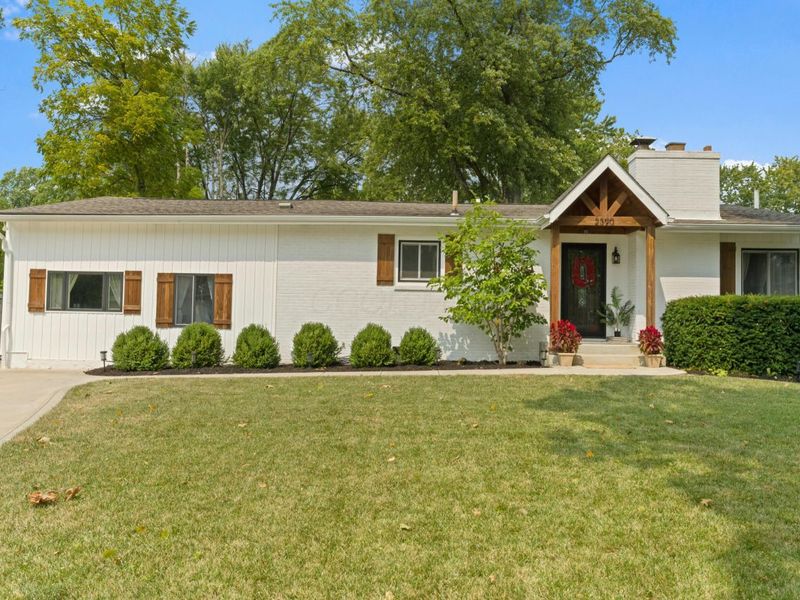 2390 Zollinger Road, Upper Arlington, OH 43221 Photo 5