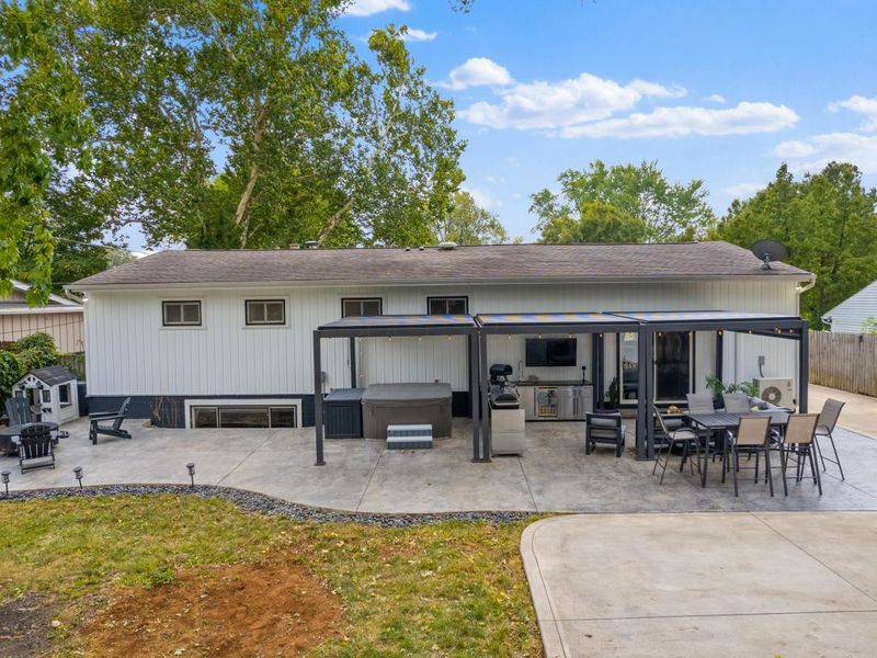 2390 Zollinger Road, Upper Arlington, OH 43221 Photo 89