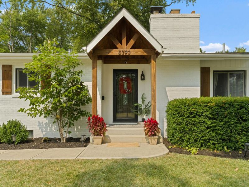 2390 Zollinger Road, Upper Arlington, OH 43221 Photo 9