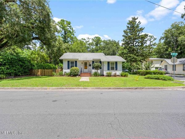 716 NE 10TH Avenue, Gainesville, FL 32601