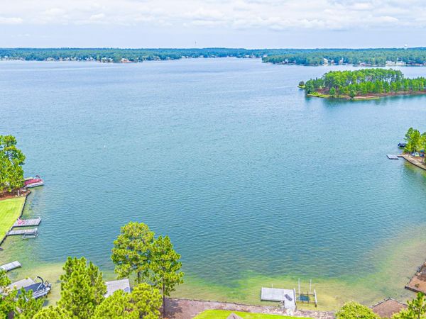 101 Andrews , Seven Lakes, NC 27376