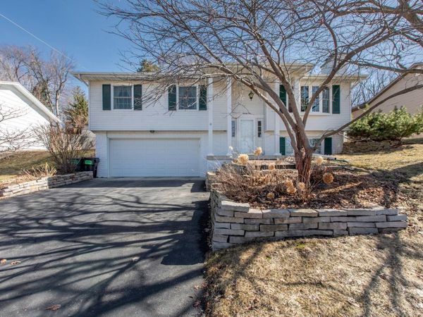 2010 5th Avenue NE, Rochester, MN 55906