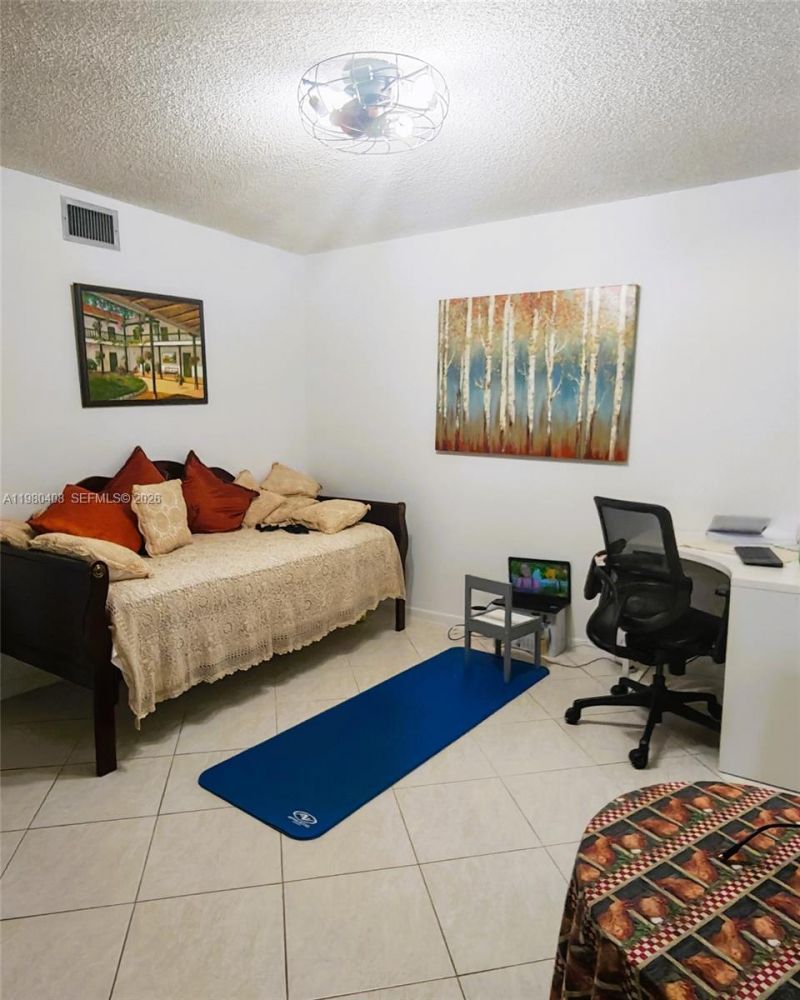 2802 N 46 Ave , Unit 521B, Hollywood, FL 33021 Photo