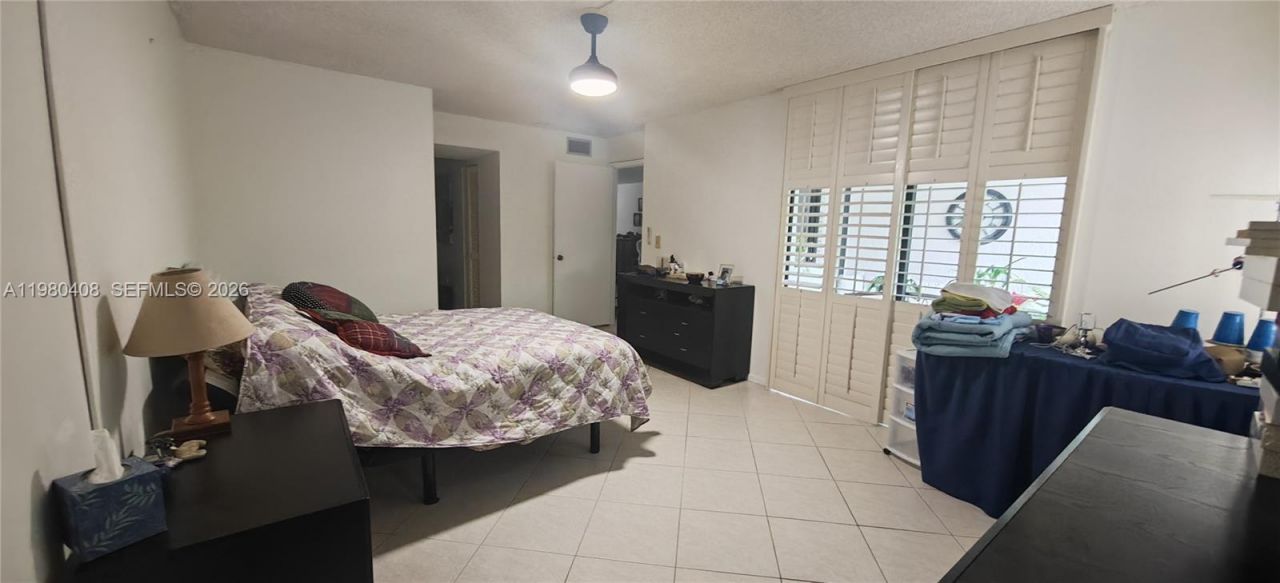 2802 N 46 Ave , Unit 521B, Hollywood, FL 33021 Photo