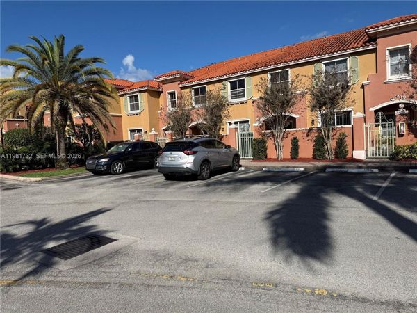 764 SW 106th Ave , Unit 1909, Pembroke Pines, FL 33025