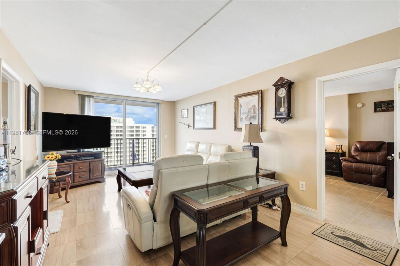 9273 Collins Ave , Unit 1109, Surfside, FL 33154 Photo