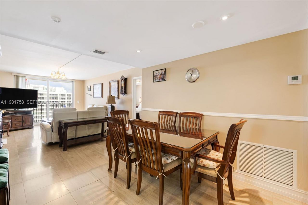 9273 Collins Ave , Unit 1109, Surfside, FL 33154 Photo