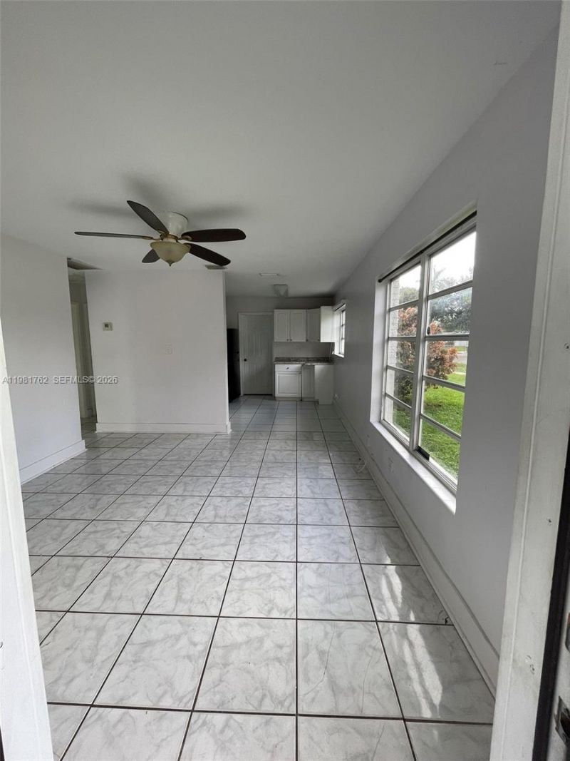 5751 SW 38th Ct , Davie, FL 33314 Photo