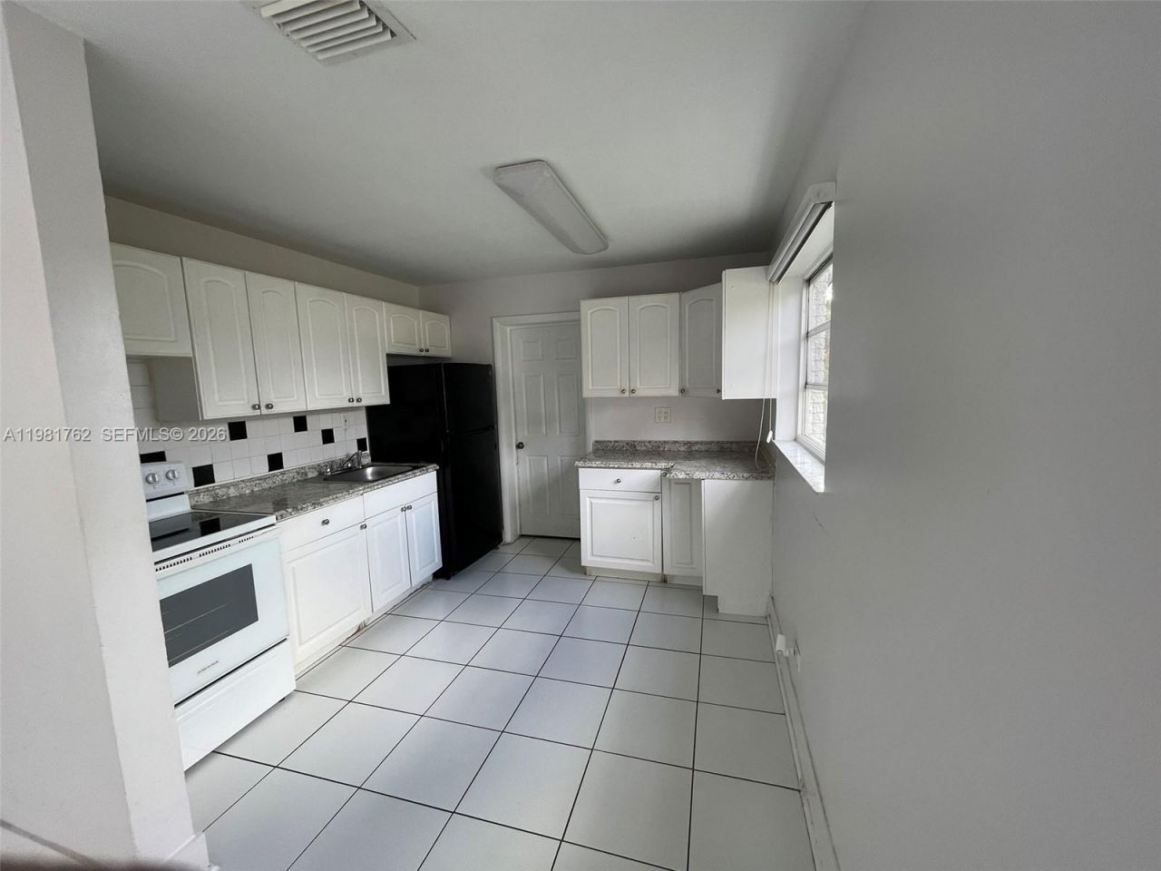 5751 SW 38th Ct , Davie, FL 33314 Photo