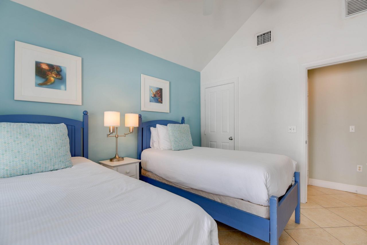 12399 Overseas Highway, Unit 5, Marathon, FL 33050 Photo