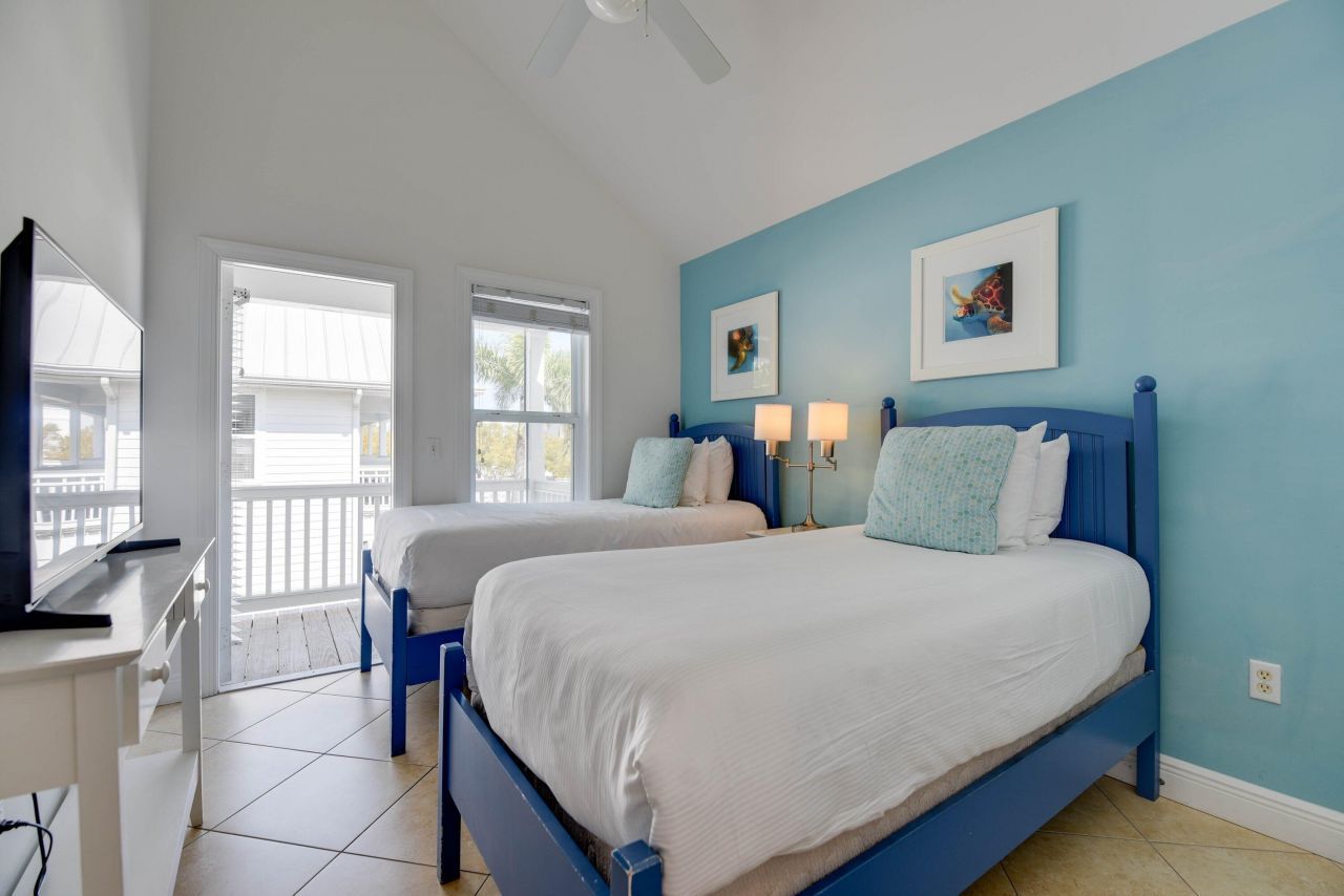 12399 Overseas Highway, Unit 5, Marathon, FL 33050 Photo