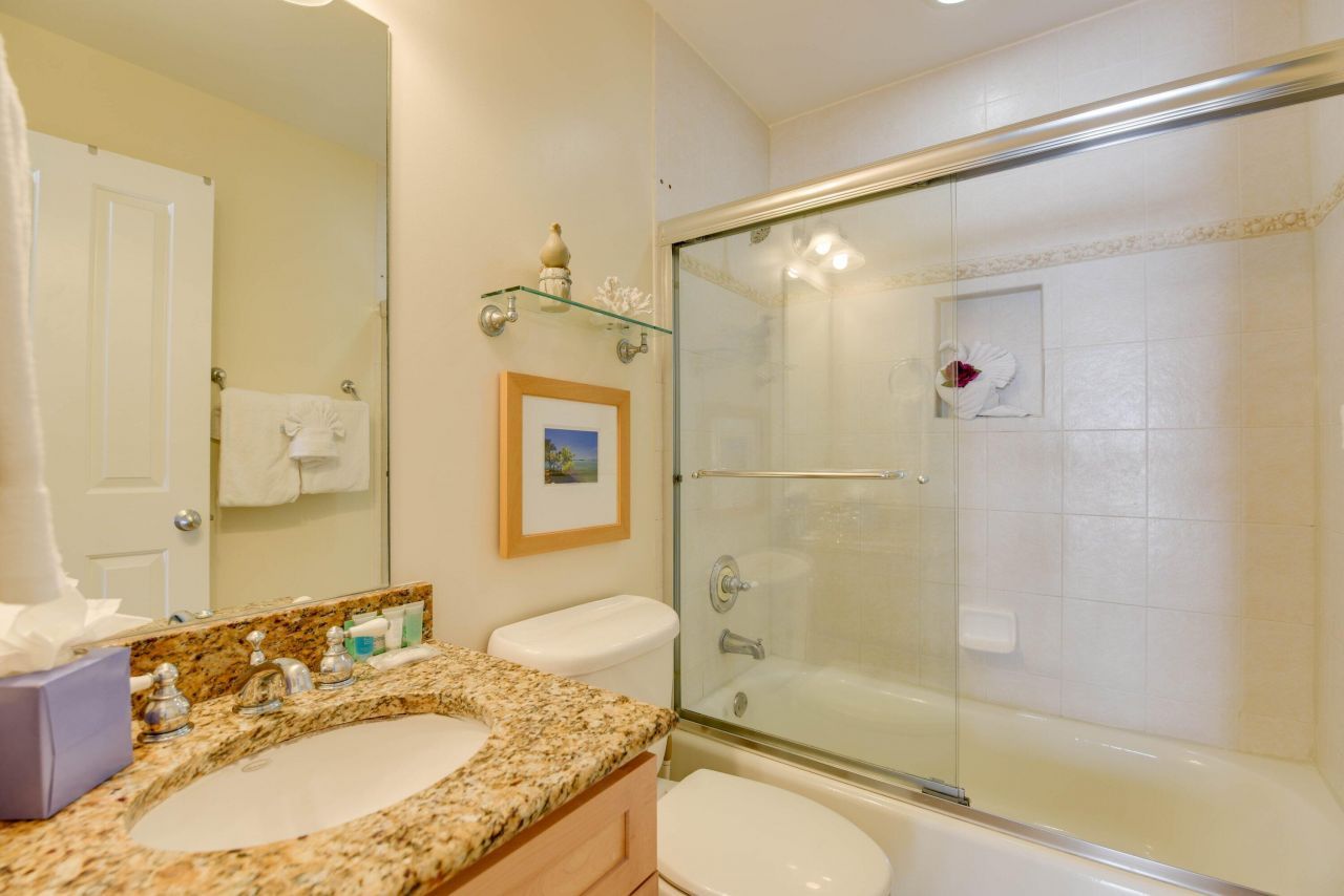 12399 Overseas Highway, Unit 5, Marathon, FL 33050 Photo