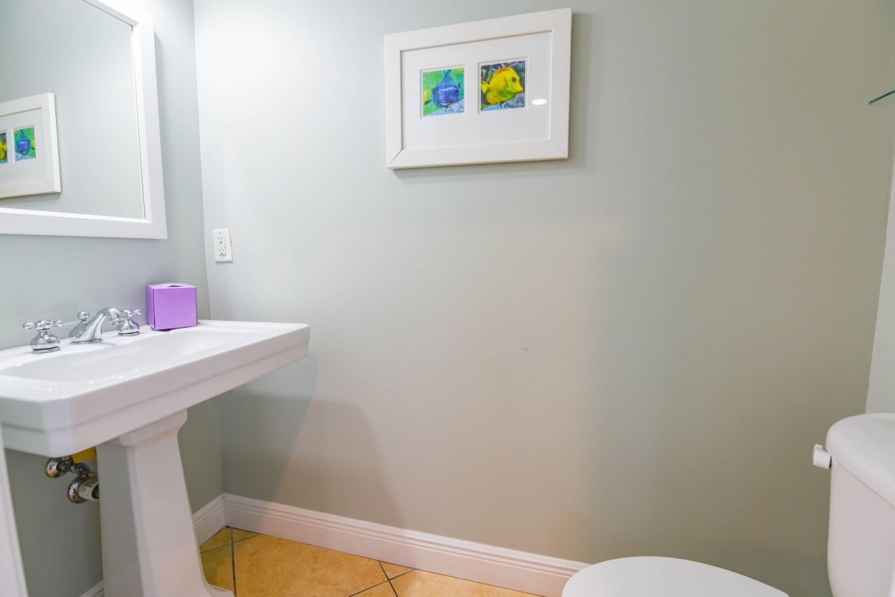 12399 Overseas Highway, Unit 5, Marathon, FL 33050 Photo