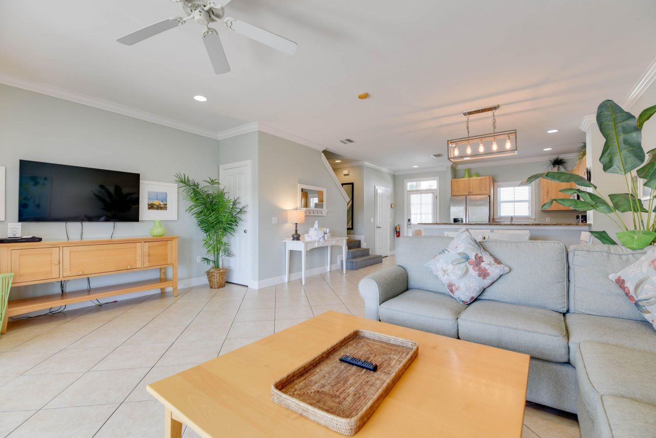 12399 Overseas Highway, Unit 5, Marathon, FL 33050 Photo