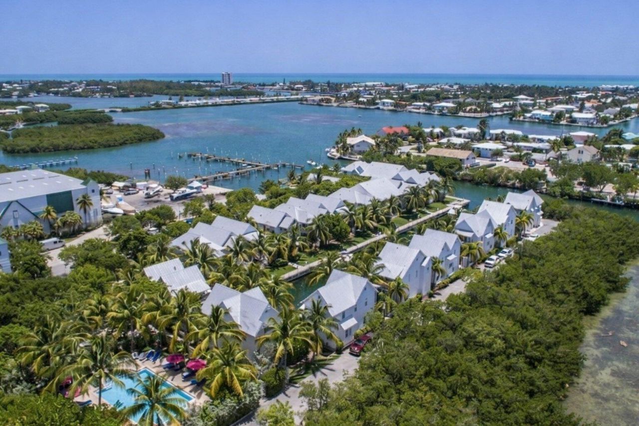 12399 Overseas Highway, Unit 5, Marathon, FL 33050 Photo