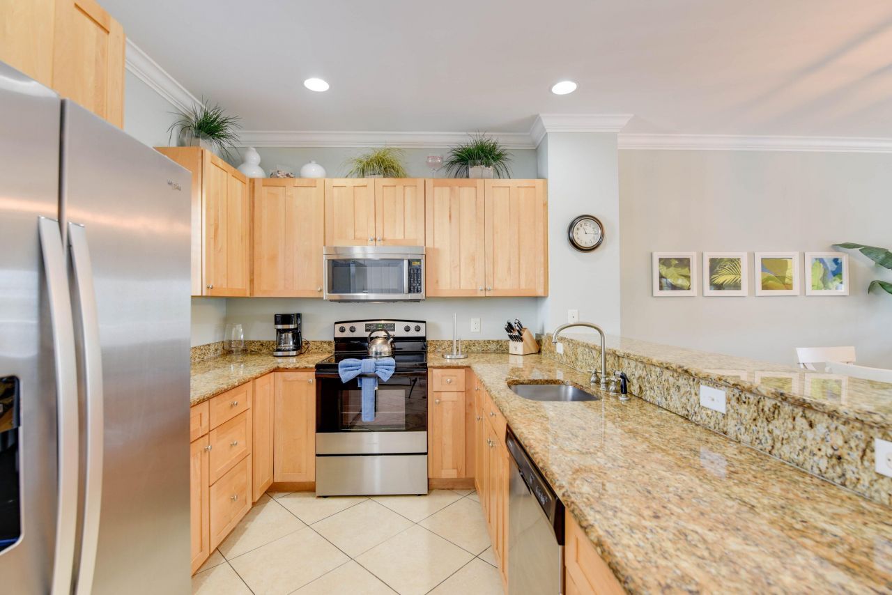 12399 Overseas Highway, Unit 5, Marathon, FL 33050 Photo