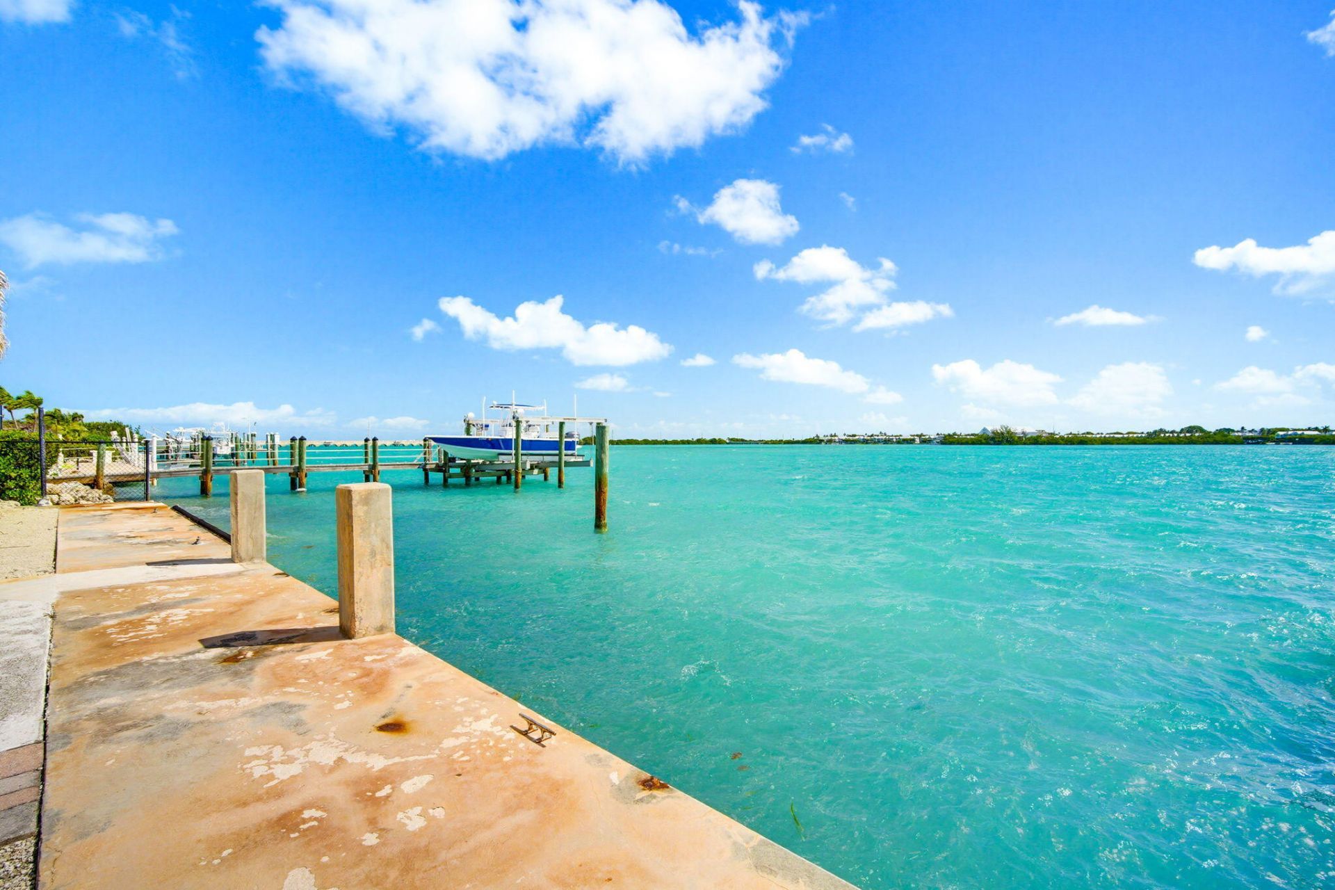 425 Harbour Drive, Duck Key, FL 33050 Photo