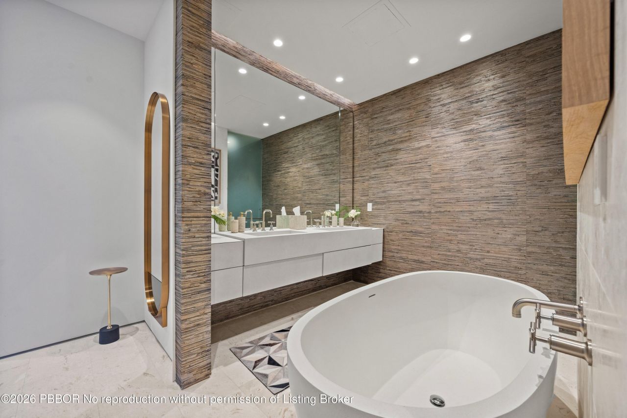 200 Arkona Court, Unit 2302, West Palm Beach, FL 33401 Photo