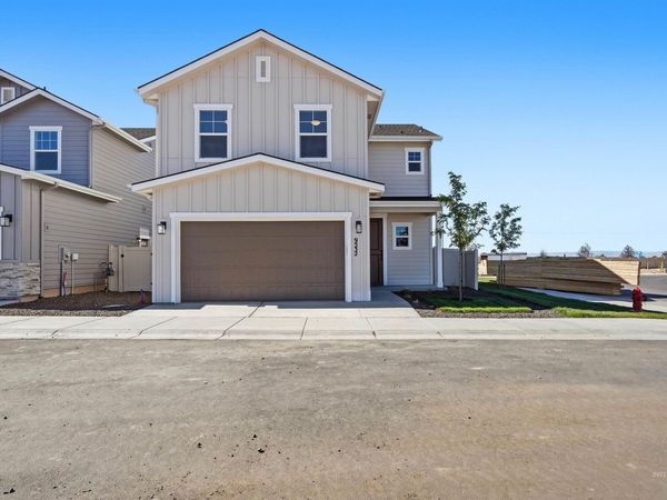 9532 S Stonefly Ave, Kuna, ID 83634