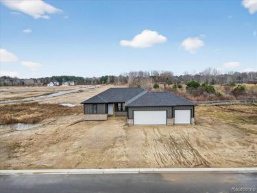 2401 McClellan Boulevard, Davison, MI 48423