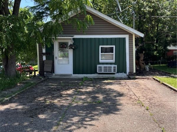 108 Oaklawn Avenue , Unit B, Woodsfield, OH 43793