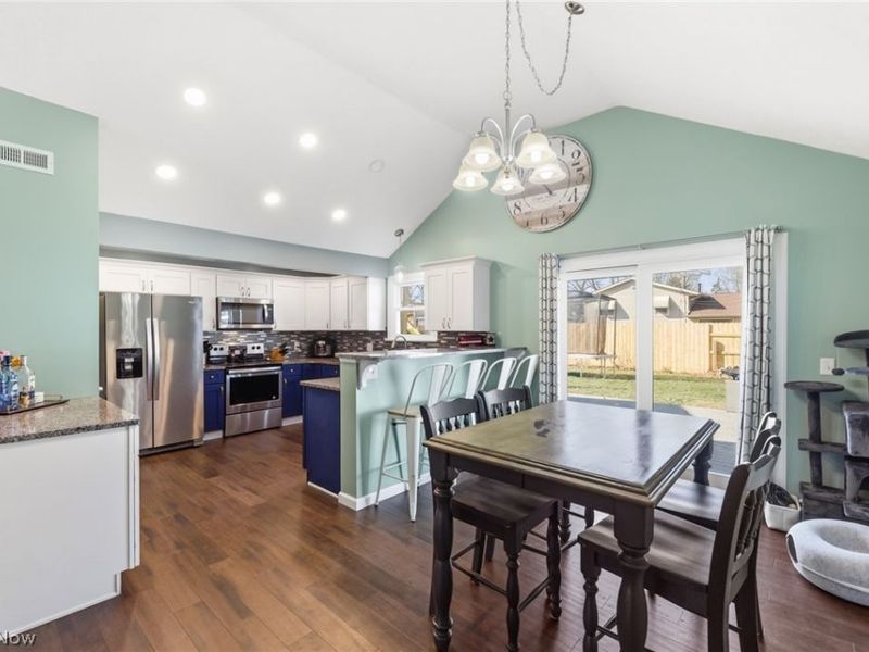 110 Wilshire Court, Elyria, OH 44035 Photo 11