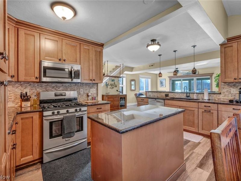 4786 Bickford Avenue, Akron, OH 44319 Photo 17